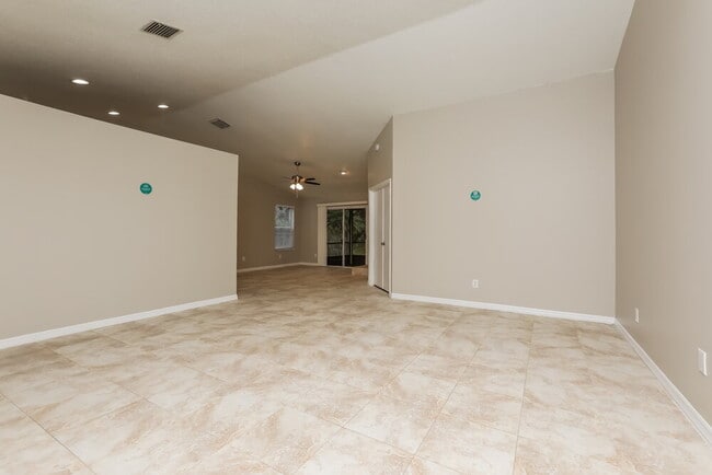Building Photo - 378 Bahia Cir