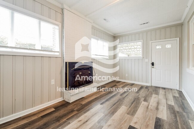 Foto del edificio - 827 33rd Ave
