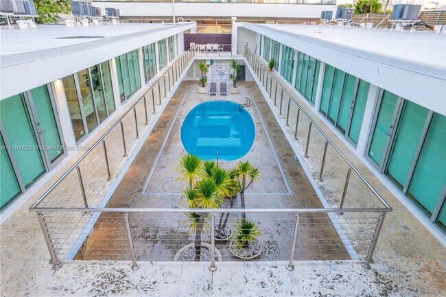 Foto del edificio - 1601 West Ave