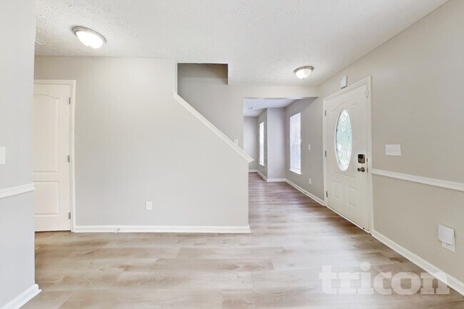 Foto del edificio - 1829 Elkpark Dr