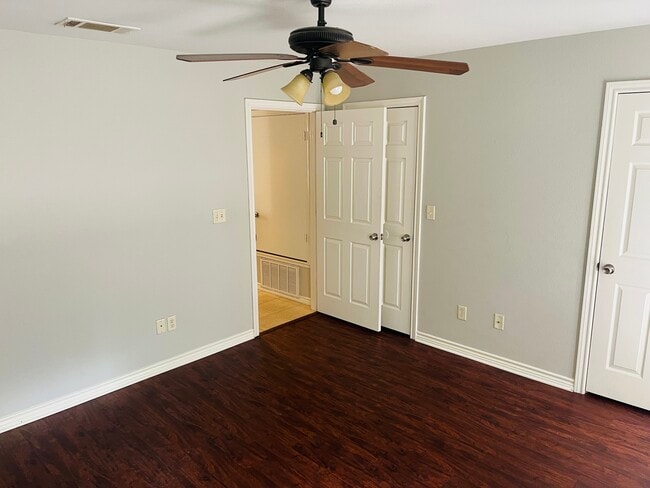Bedroom - Corner Stone Apartments