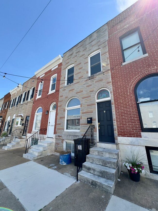 Building Photo - 311 S East Ave