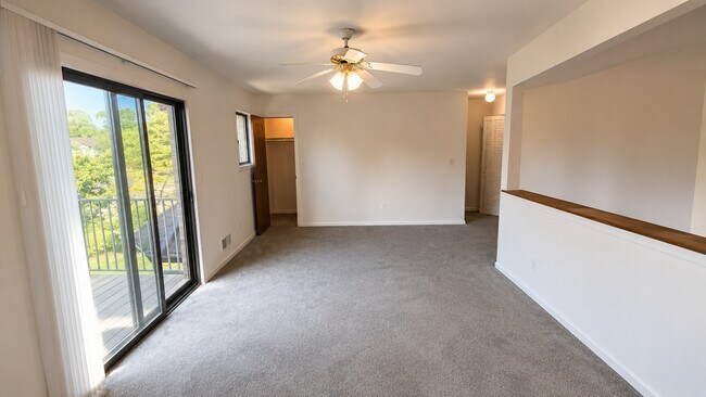 Foto del edificio - 4116 Birchwood Ct