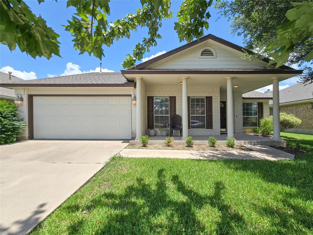 Primary Photo - 11704 Fletcher Hall Ln