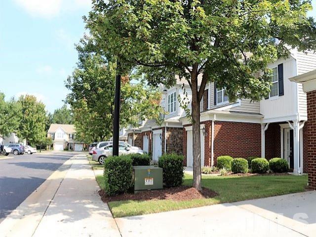 Foto del edificio - 8332 Saltwood Pl