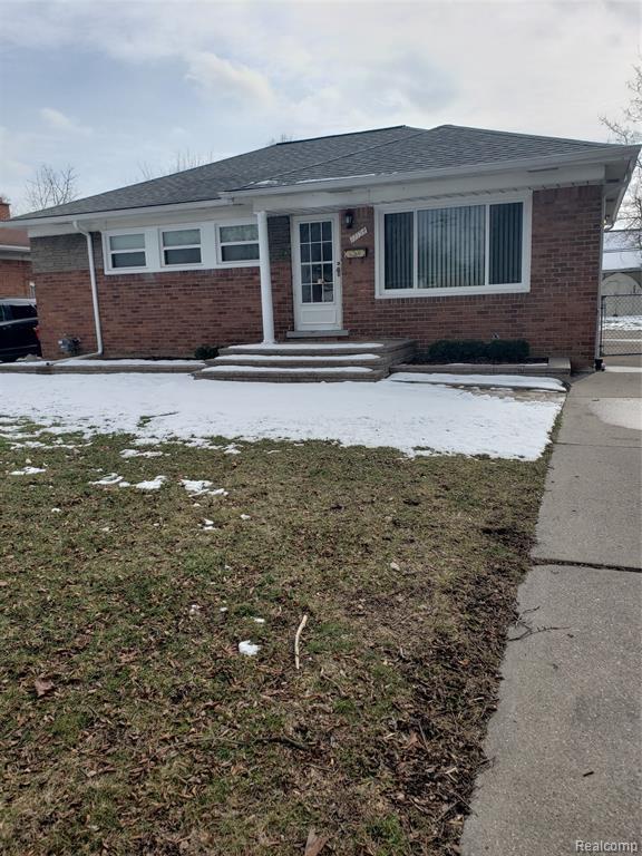Primary Photo - 17154 Bell Ave