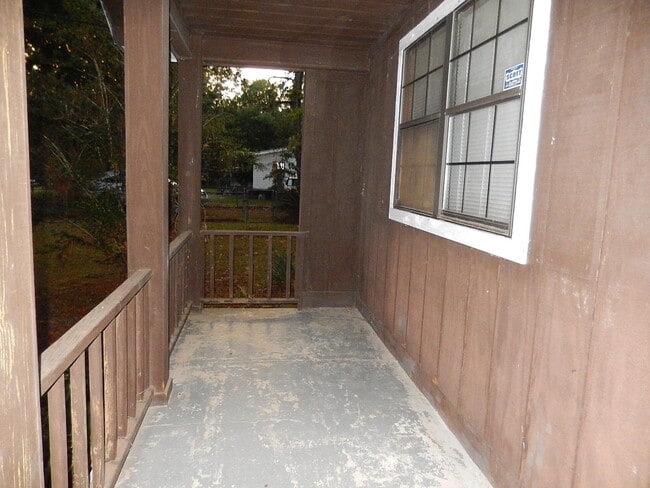Building Photo - 1520 Sandtrail Ln