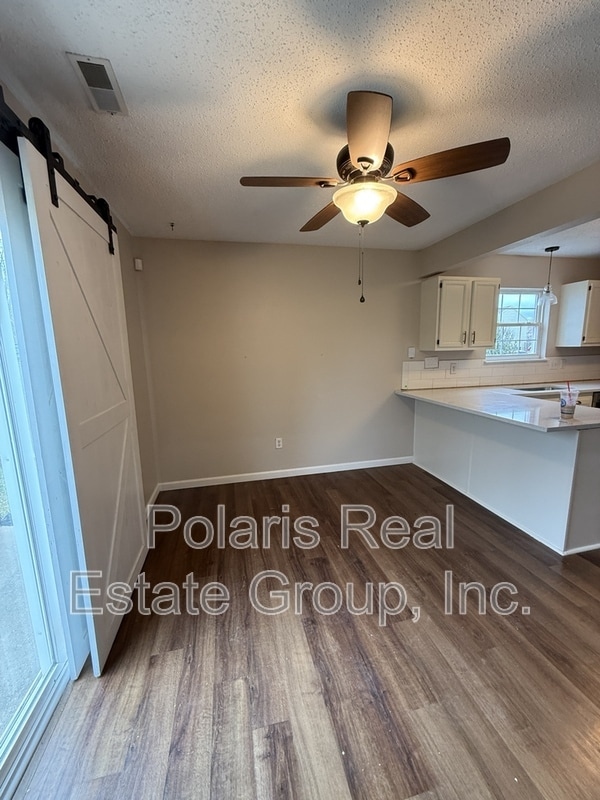 Building Photo - 15280 Follow Dr