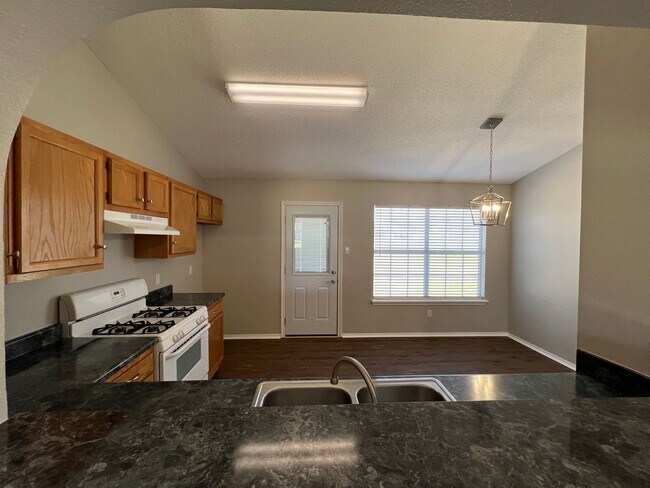 Foto del edificio - 161 Ridgecrest Dr