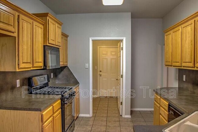 Foto del edificio - 10218 East 111th Pl S