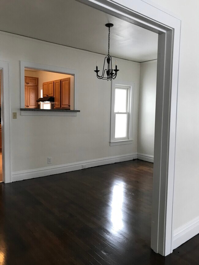 231 W Orleans St, Otsego, MI 49078 Townhome Rentals in Otsego MI