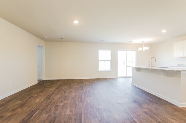 Foto del edificio - 123 King Buck Drive