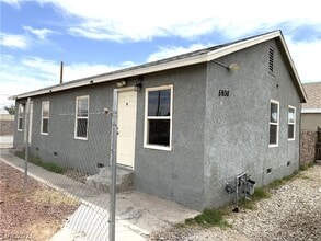 Building Photo - 5930 Dodd St