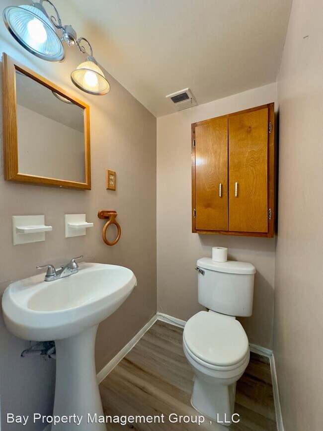 Foto del edificio - 3 br, 1.5 bath House - 1629 Wentworth Ave