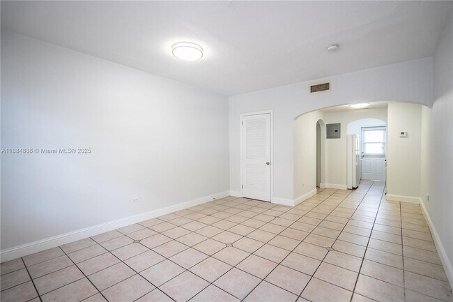 Foto del edificio - 400-481 81st St
