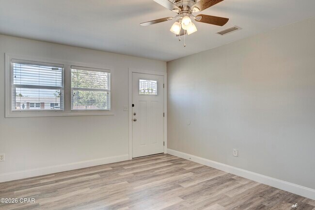 Foto del edificio - 3105 W 21st Ct