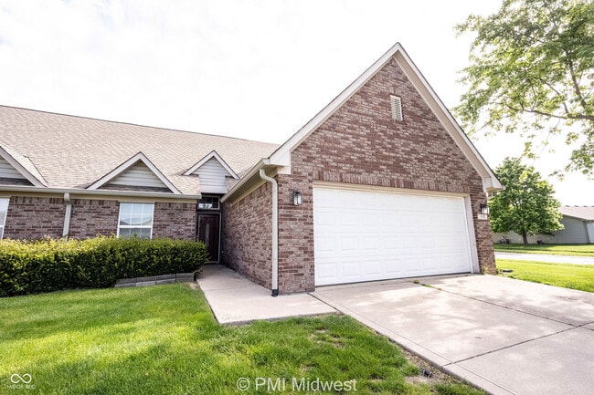 Building Photo - 1092 Cobra Dr