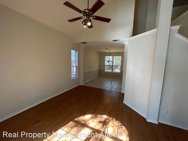 Building Photo - 4 br, 2.5 bath House - 12215 Stable Fork Dr