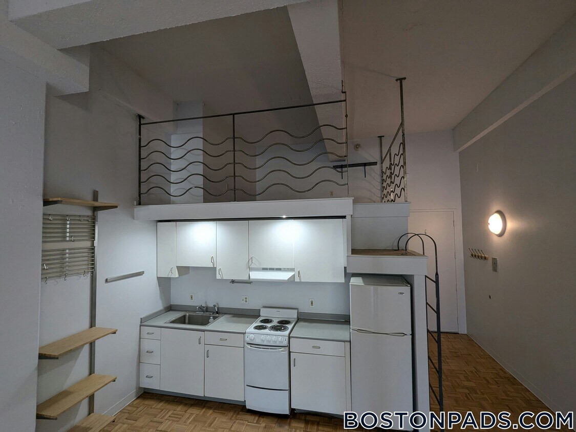 Foto principal - 61 Brookline Ave