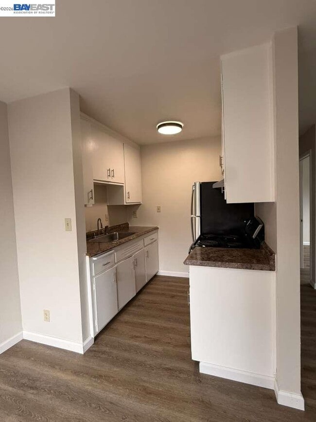 Foto del edificio - 20295 Anita Ave