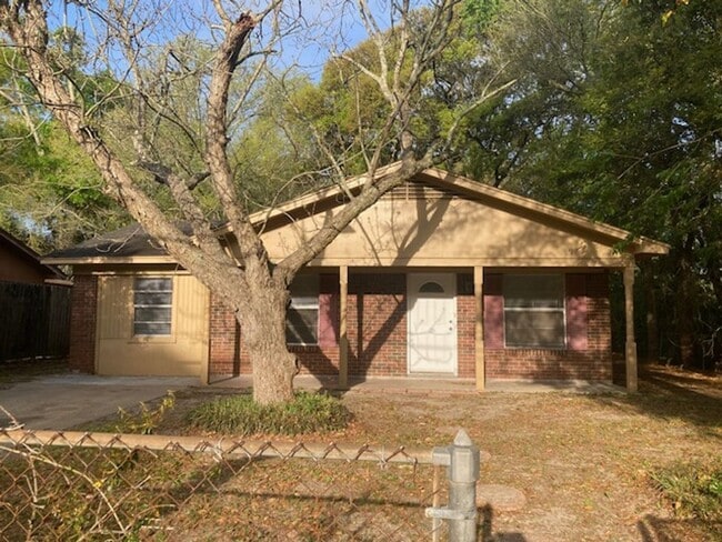 Gulfport 4 Bedroom - Gulfport 4 Bedroom House