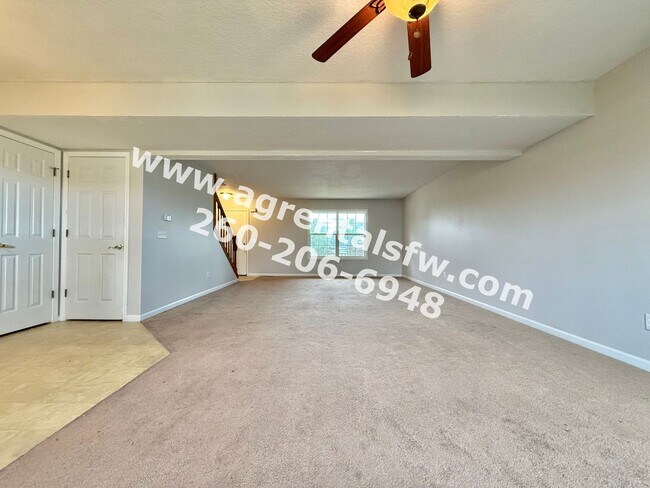 Building Photo - 3 Bedroom House