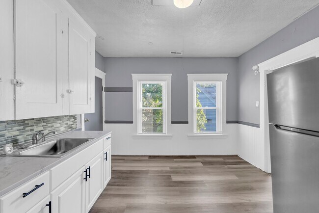 Building Photo - 2177 W 83rd St