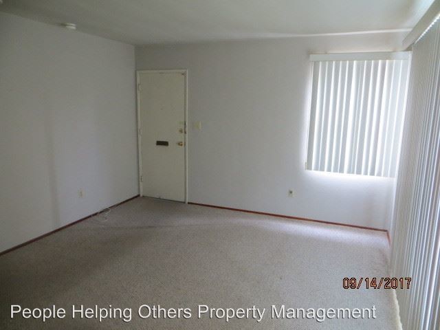 Building Photo - 1250 Grand Ave