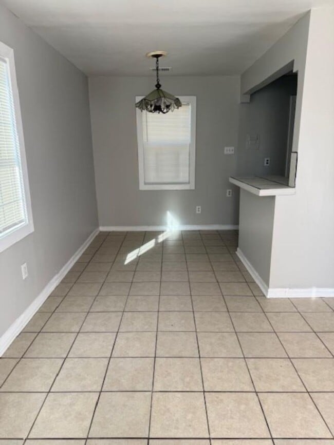 Photo - Completely Renovated House in central location