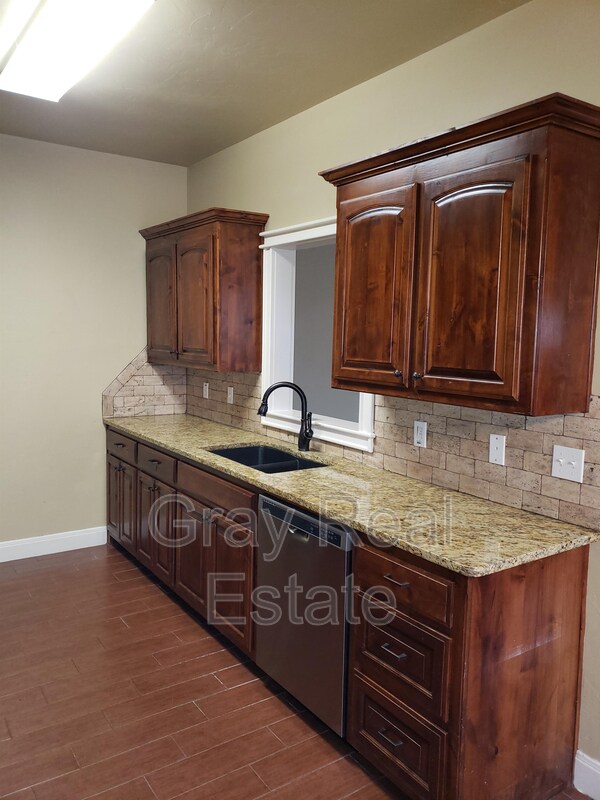 Foto del edificio - 1331b N Monte Vista St