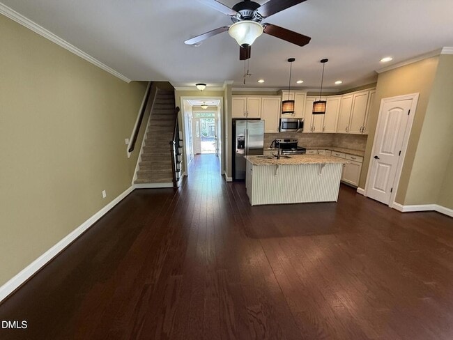 Building Photo - 2106 Scarlet Maple Drive