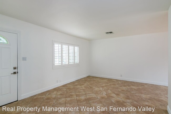Foto del edificio - 2 br, 1 bath House - 17347 Martha St.