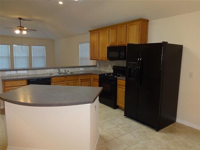 Building Photo - 852 Rock Harbor Ln