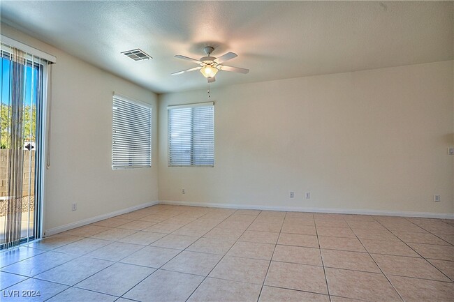 Foto del edificio - 9020 High Horizon Ave