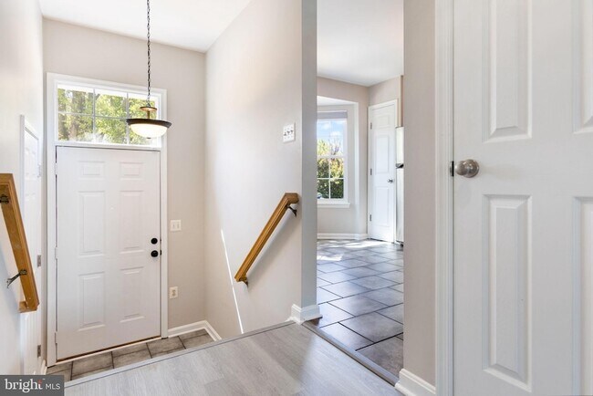 Photo - 104 Frazer Dr Townhome