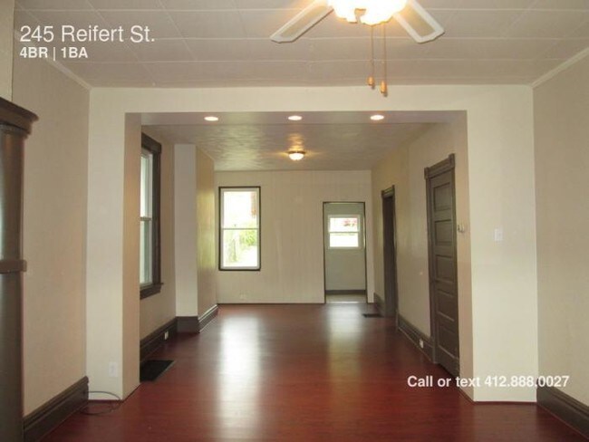 Foto del edificio - 4 bedroom in Pittsburgh PA 15210