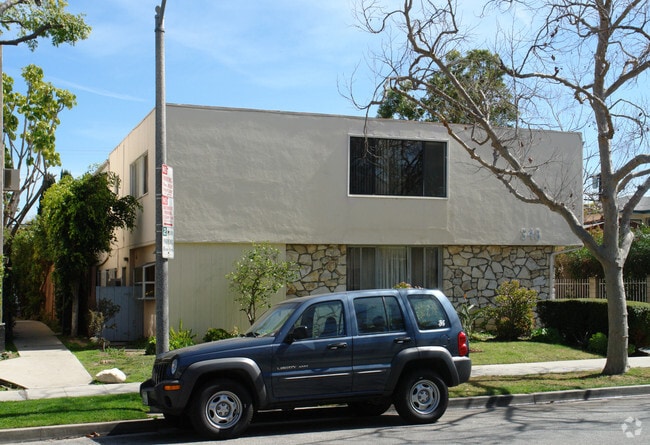Building Photo - 348 S Rexford Dr