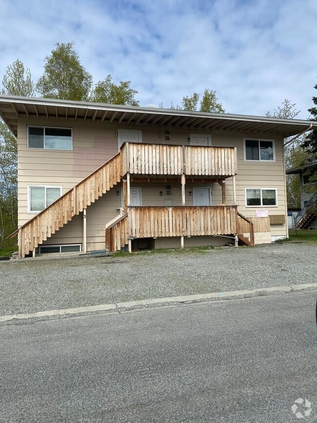Building Photo - 3907 Carolina Dr