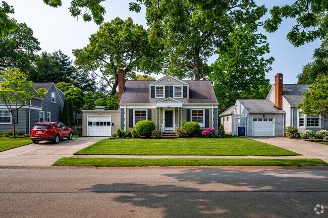 Most homes in Bay Village sit on cozy and quiet streets.