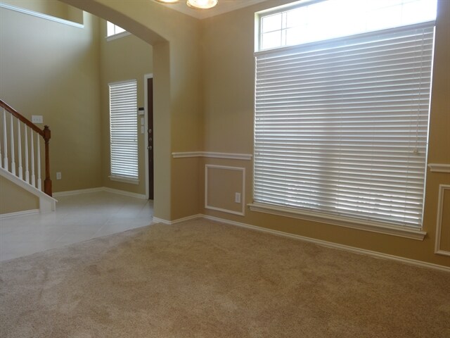 Building Photo - 9023 Cedar Run Falls