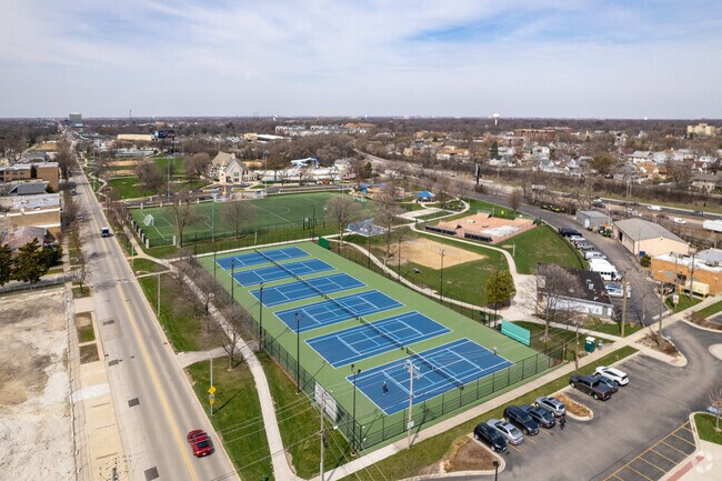 Park District at Forest Park tennis courts.