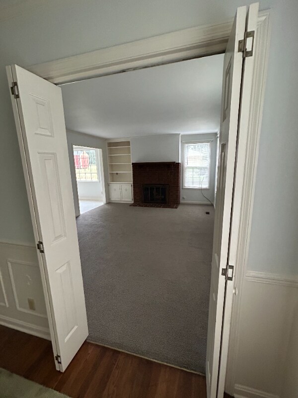 Building Photo - 107 Marable St