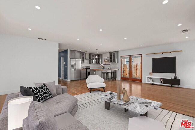 Foto del edificio - 1453 Hepner Ave