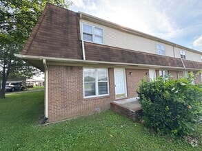Building Photo - 109 Lakeview Dr