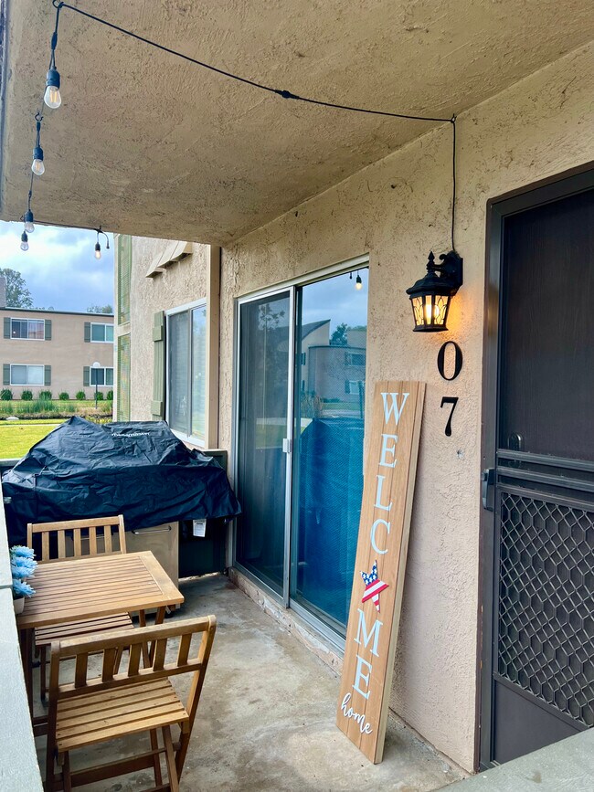 Building Photo - 24518 Nicklaus Dr
