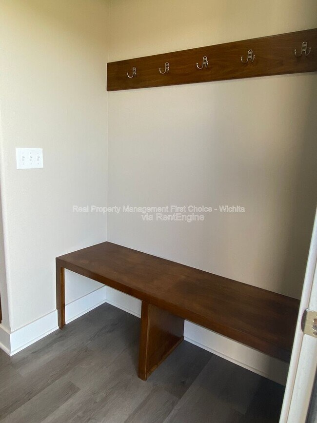 Foto del edificio - 4610 S Kessler Cir