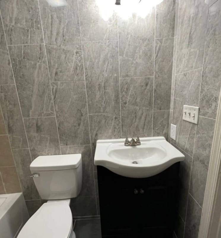 Building Photo - 113 Stafford St