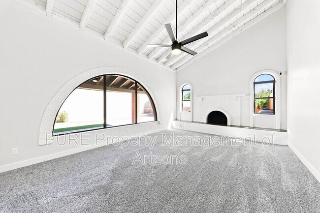 Foto del edificio - 7218 E Harmont Dr
