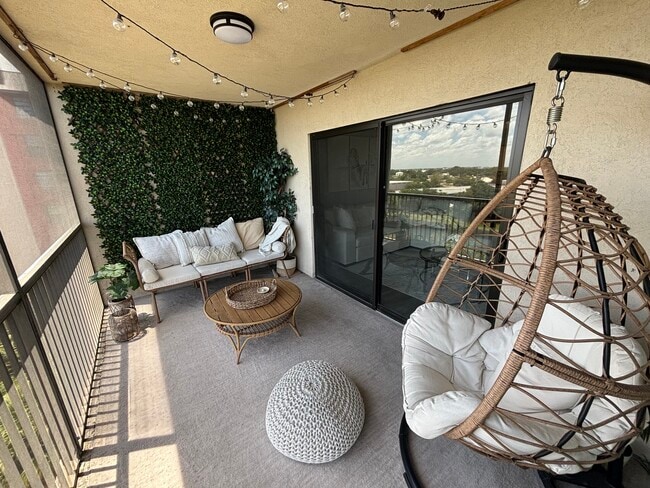 Foto del edificio - 2202 S Cypress Bend Dr