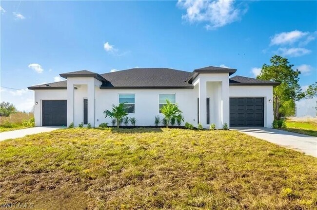 Foto del edificio - 4732-4734 22nd St SW